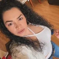 peruzolanos's Profile Pic