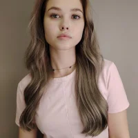 SabraNapoles's Profile Pic