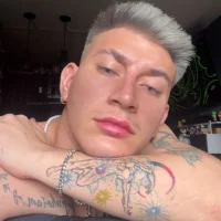 one_Felipe's Profile Pic