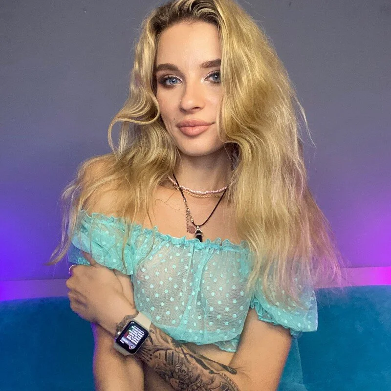 AlinaLovelyX Stripchat profile image
