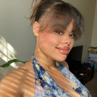 Brielove@xh's Profile Pic