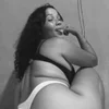 Sex Photo of Hot_and_rich_daniela