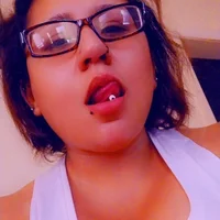 juliasjewels's Profile Pic