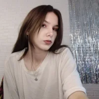 StarlightVeil's Profile Pic