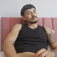 wolf1818's Profile Pic