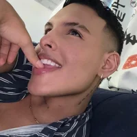 Slika avatara modela AaronRizzo