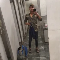 urlover_x's Profile Pic