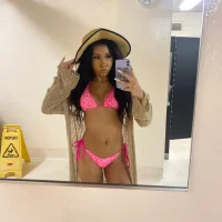 caramelbaby2002's Profile Pic