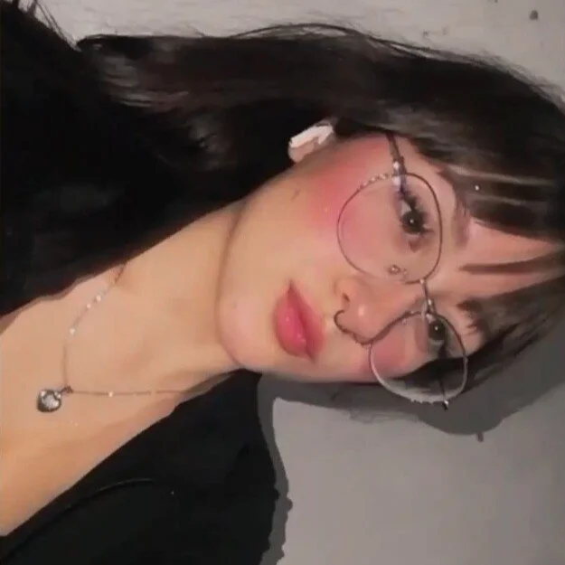 ellie_hh profile photo