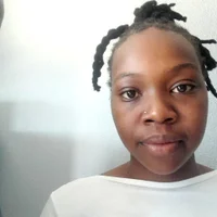 Lindie - Profil Fotoğrafı