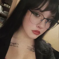 SunnEsser's Profile Pic