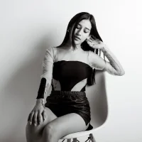 AlineReyes's Profile Pic