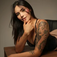 Adalyn_Cute Adlı Modelin Avatarı