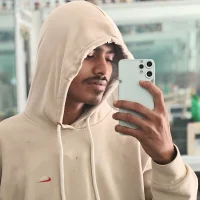 kolkatabeby000's Profile Pic