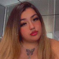 JadeeeV's Profile Pic