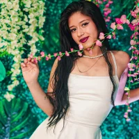 Slika avatara modela blair_harrison