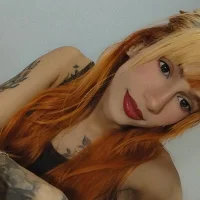 emily_rousxxx's Profile Pic