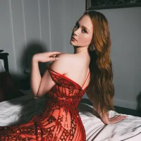 AgataFoxley Adlı Modelin Avatarı