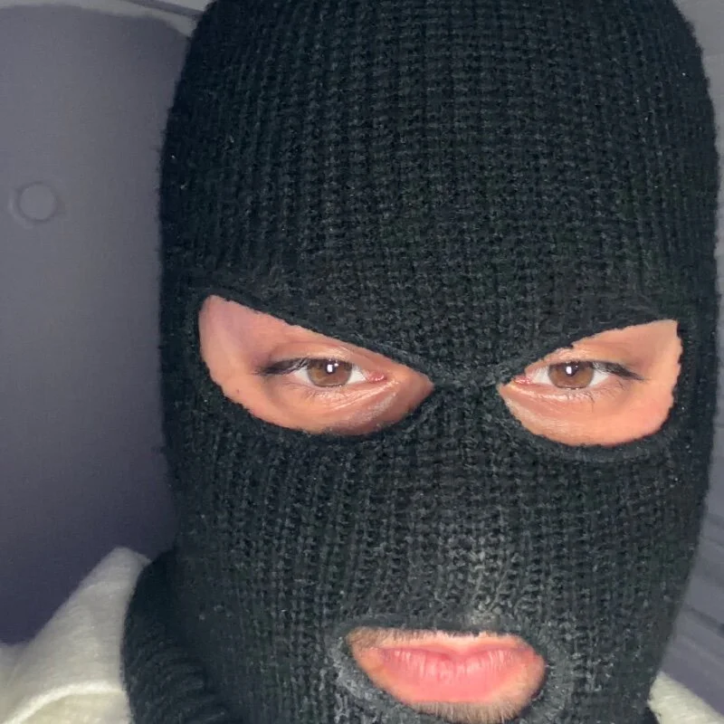 OeVeu profile photo