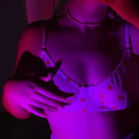 Профилна снимка на romantic_helen18