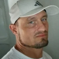 UniqueMika1's Profile Pic