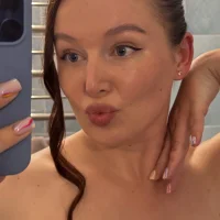 LilianaSwetx's Avatar Pic