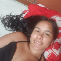 lauri09's Profile Pic