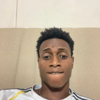 ponpe12's Avatar Pic
