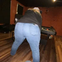 imawhorenslut19