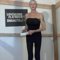 lovedildos's Profile Pic