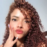 รูปโปรไฟล์ของ angelaaustin1