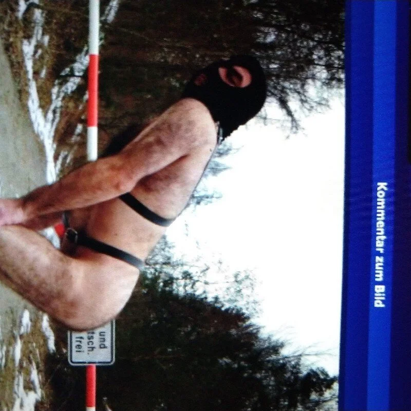 bottomhairy profile photo