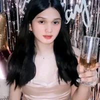 Lesliehot's Profile Pic