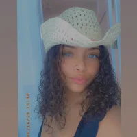 รูปโปรไฟล์ของ GreenEyedGoddess16