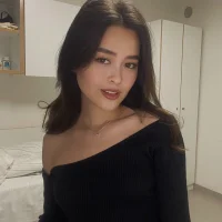 Emili_Luna_'s Avatar Pic