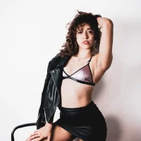 honeyorne14's Profile Pic