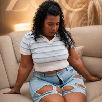 bigass_brunette_ model avatar