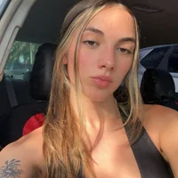 corinnaluv's Profile Pic
