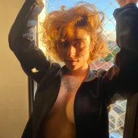 8Luas's Profile Pic