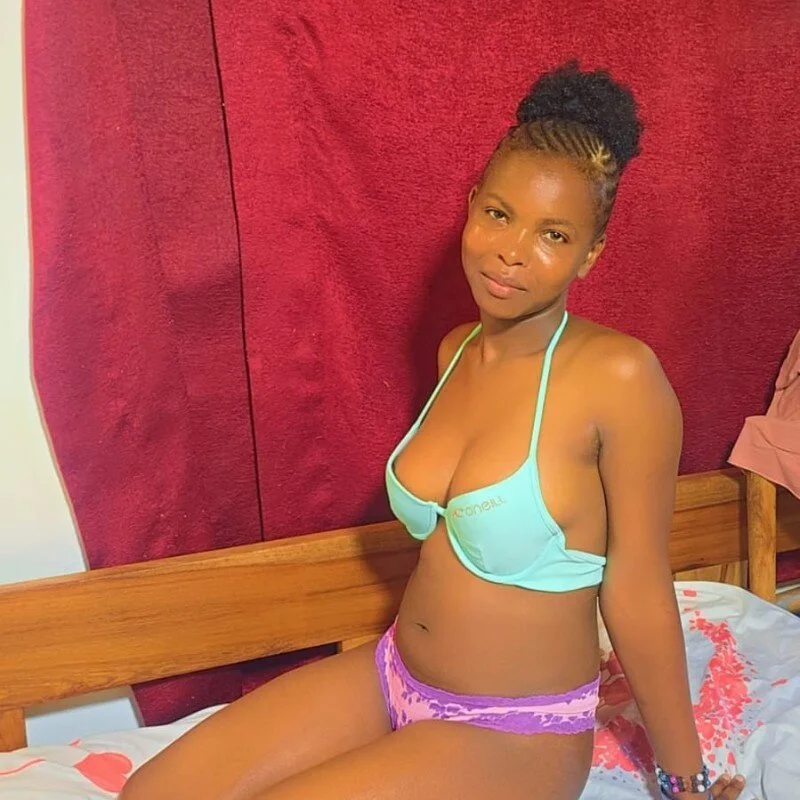 Ebony_latta profile photo
