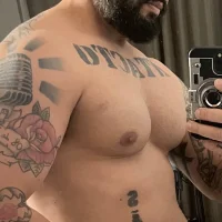 תמונת פרופיל של velvetchest