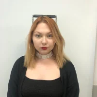 LynneEarney's Profile Pic