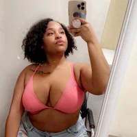 sweetestcookie01's Profile Pic