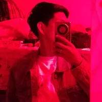 Samhot19's Profile Pic