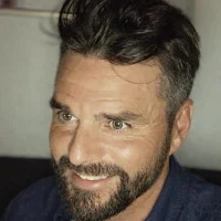 TB1977DK's Avatar Pic