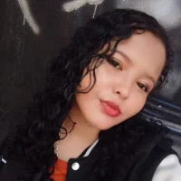 isabella_walton's Avatar Pic