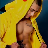 Benjamin_black01's Avatar Pic