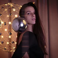 KarlaSim's Avatar Pic