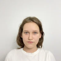 DollyGil's Profile Pic