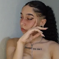 dafyne_'s Profile Pic